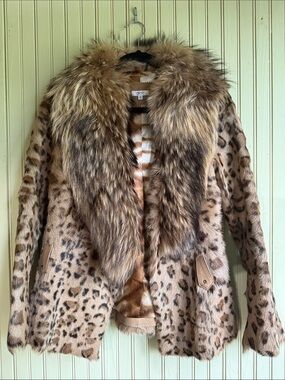 Cache Leopard Print Faux Fur Trench Coat with Plush Collar - Brown